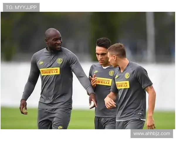 麦克风战略家：CBA足球解说中战术思维的深度训练与应用分析